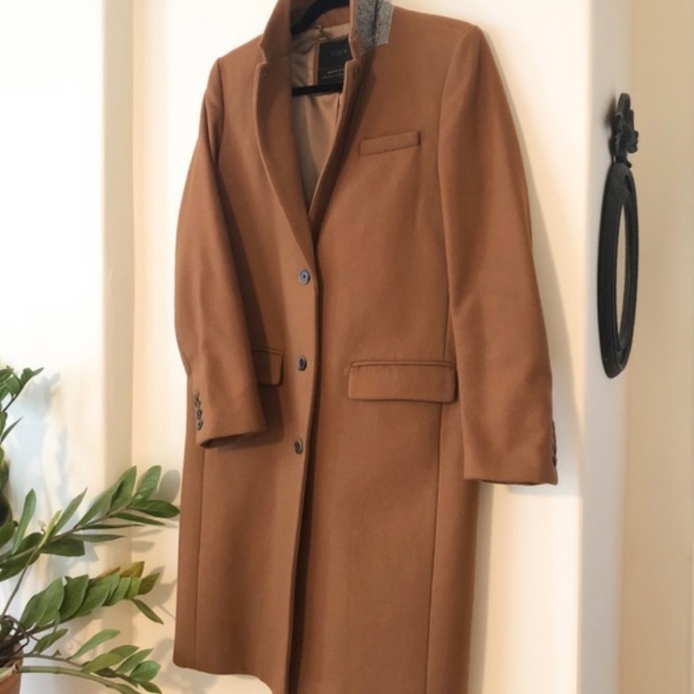 J Crew Wool Melton Topcoat with contrast collar, size 6